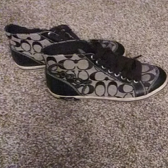 Coach shoes size 8 - Picture 2 of 2